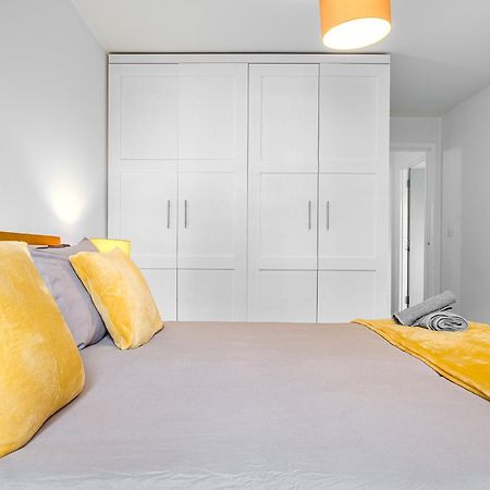Central Suite Near Mailbox, King Bed, Ping Pong, Netflix, Sleeps 4 Birmingham Eksteriør bilde