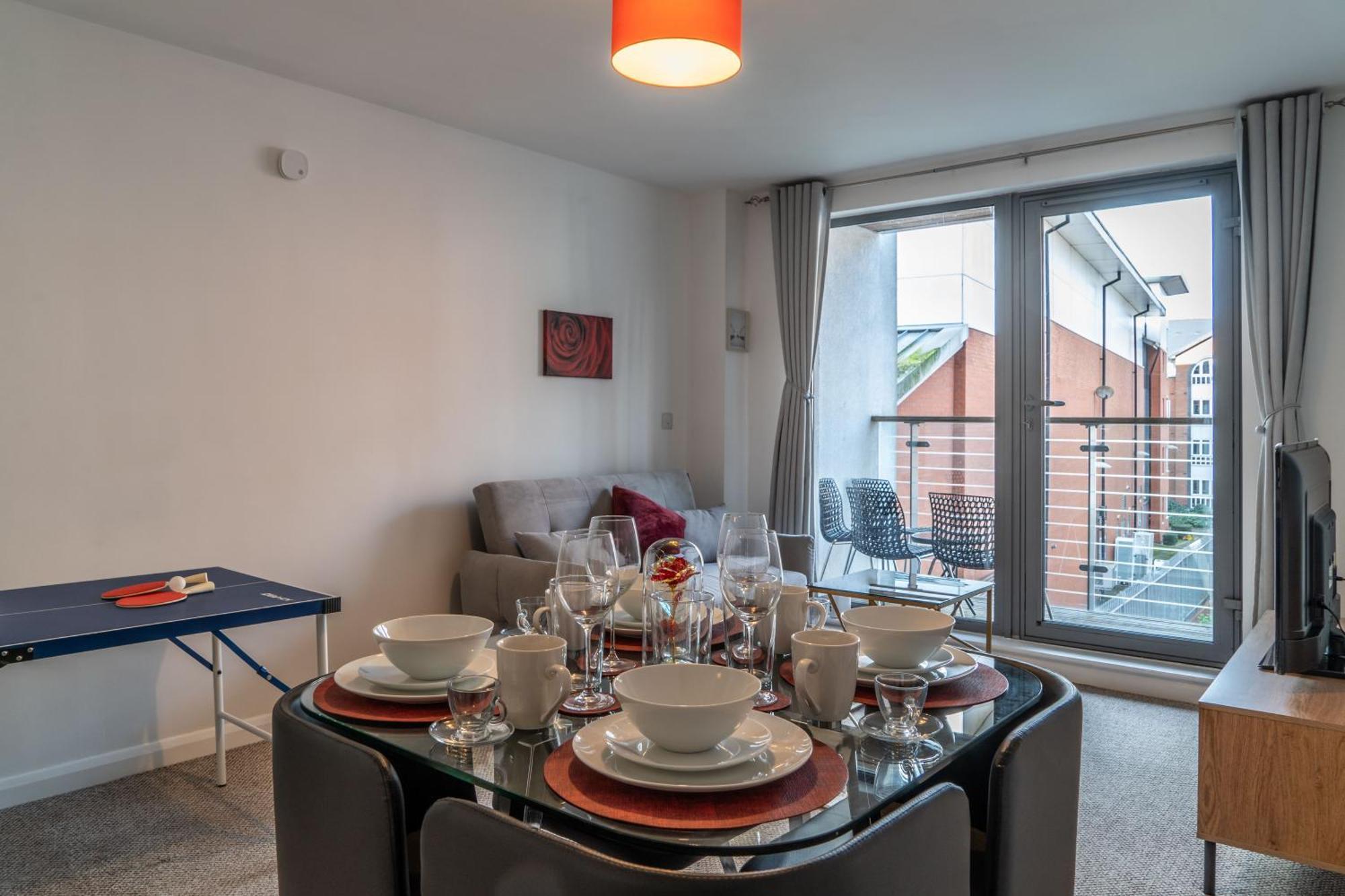 Central Suite Near Mailbox, King Bed, Ping Pong, Netflix, Sleeps 4 Birmingham Eksteriør bilde